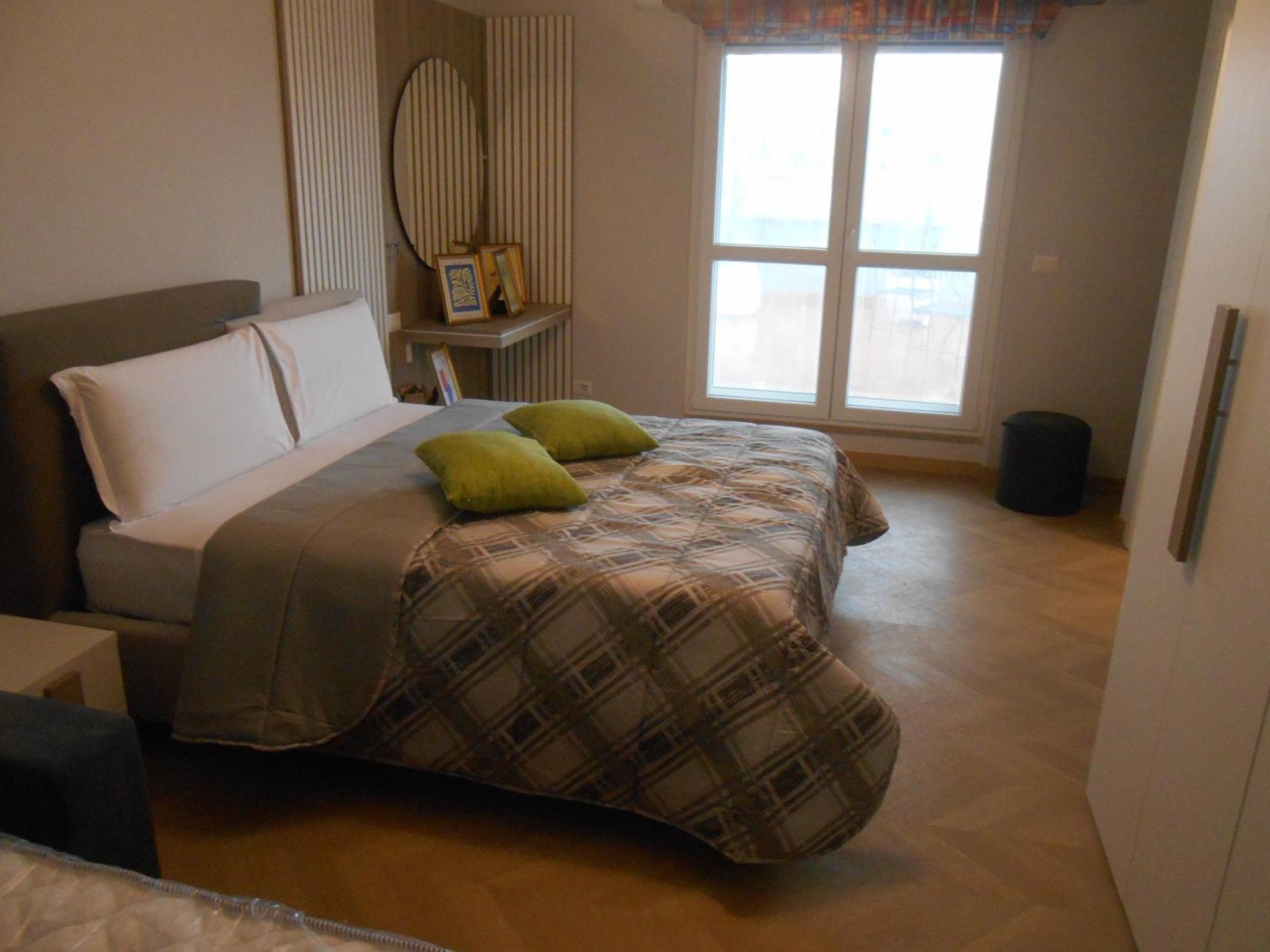 Appartamento Vaticano! Cipro Apartmentx4 *